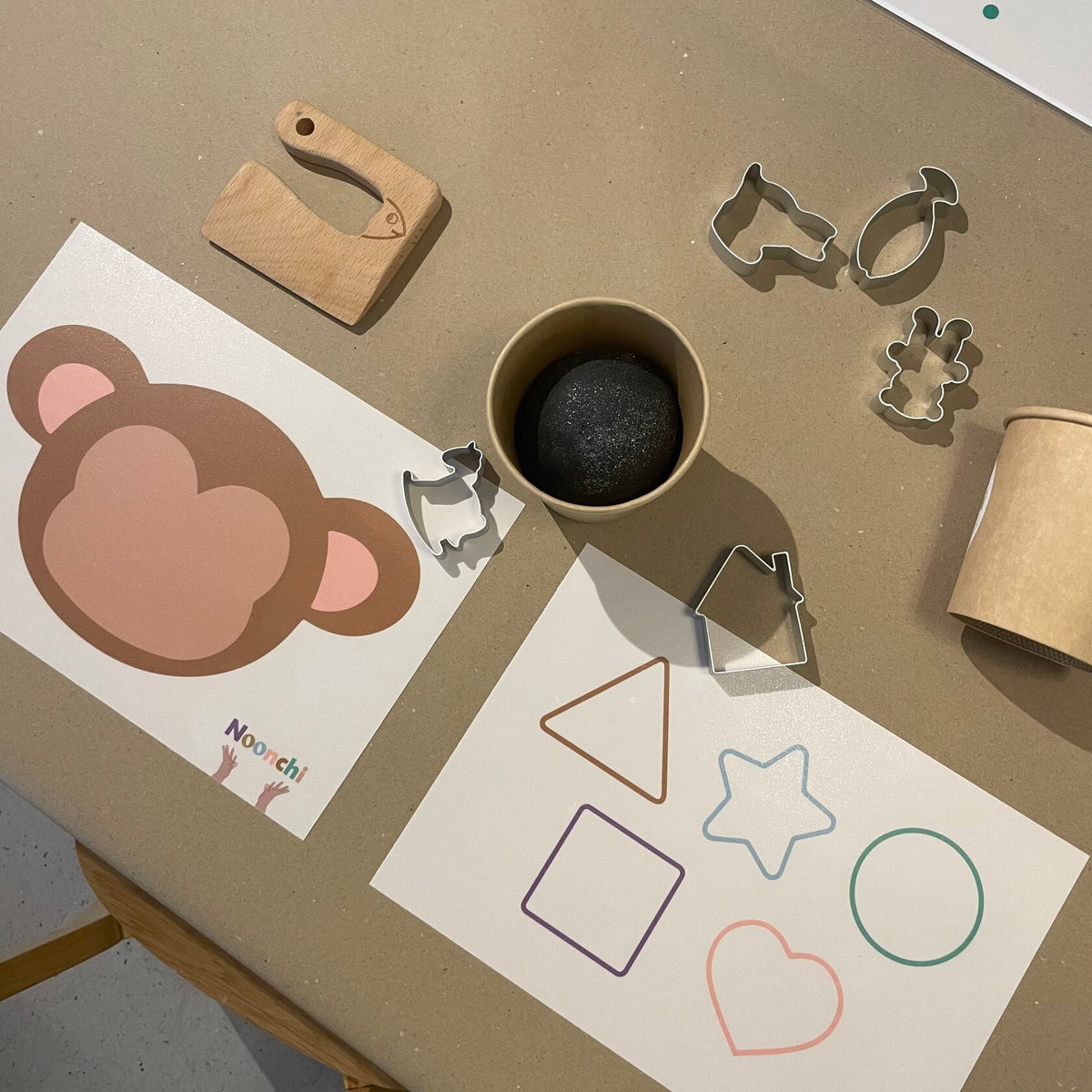 placemat for children – ideal for messy play activities like play dough and painting, ensuring a clean workspace