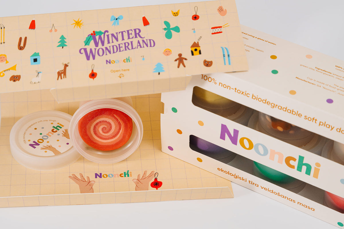 Organic Play Dough Winter Wonderland Set 08