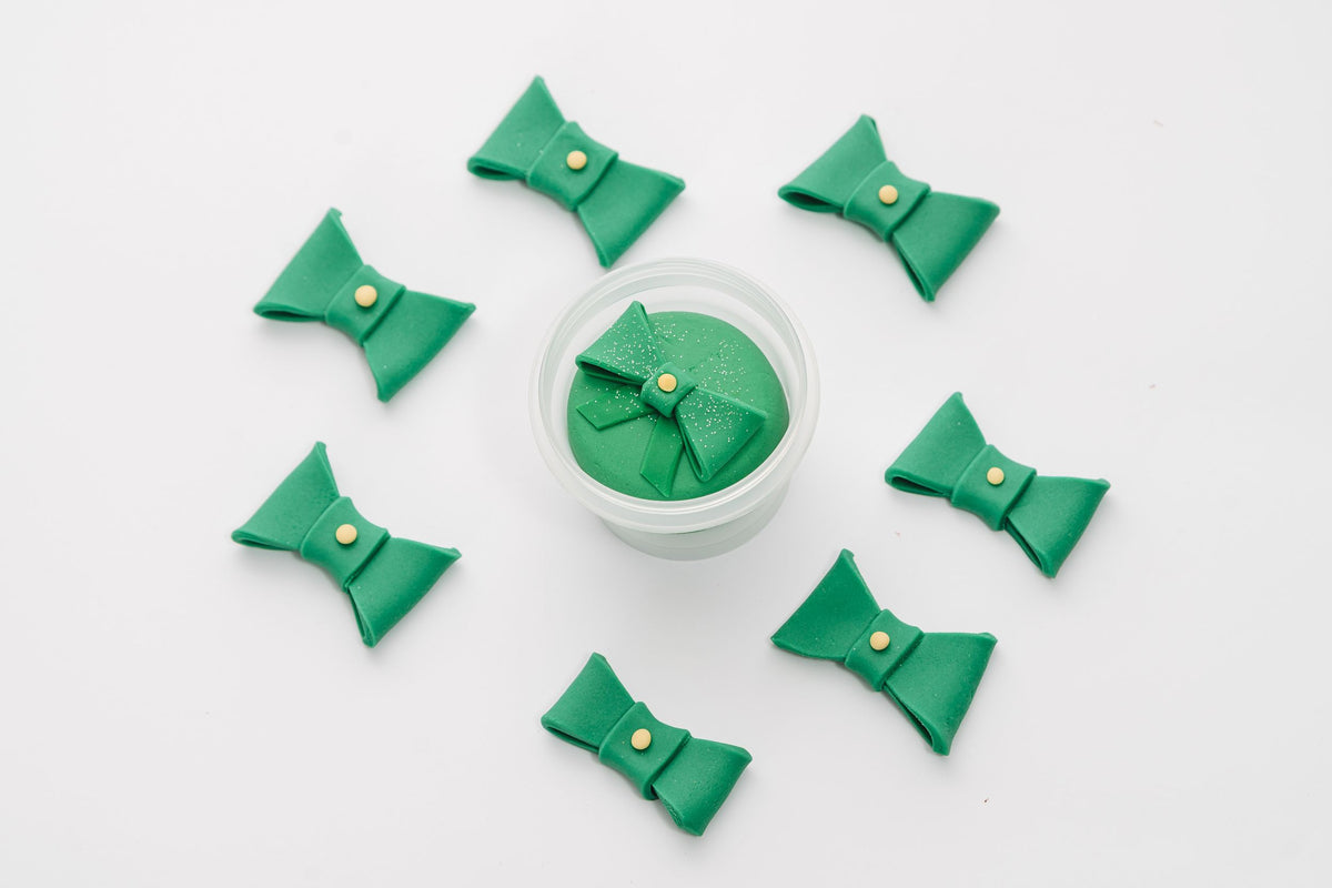Emerald Cube Green 100g Cup
