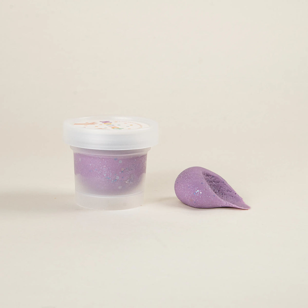 Purple Macaw 100g Cup